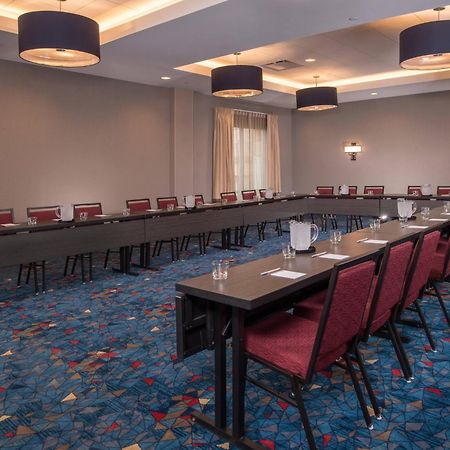 Towneplace Suites By Marriott אלטונה מראה חיצוני תמונה