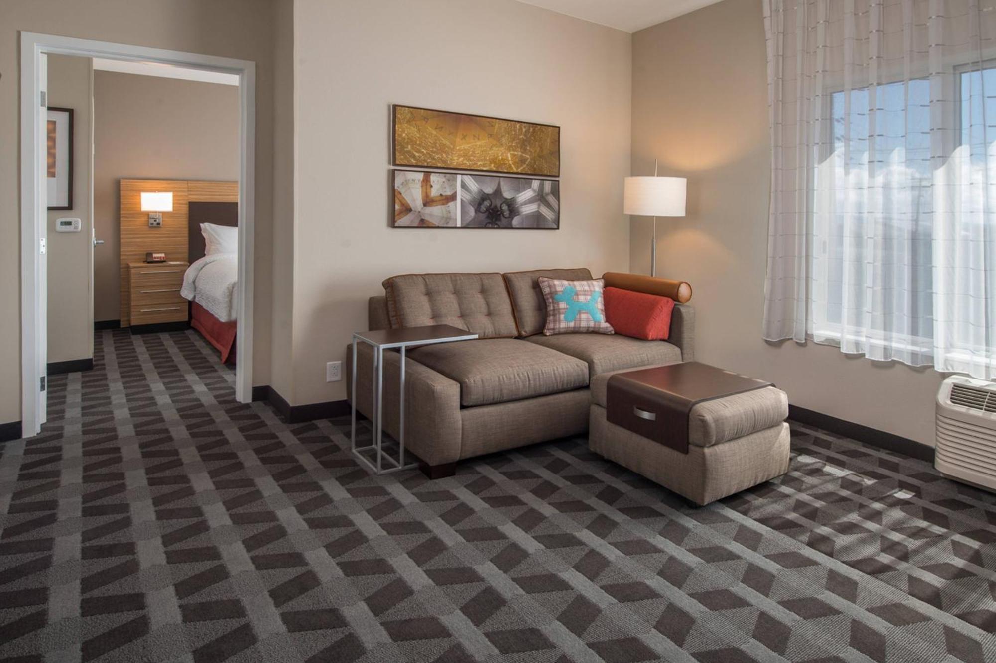 Towneplace Suites By Marriott אלטונה מראה חיצוני תמונה