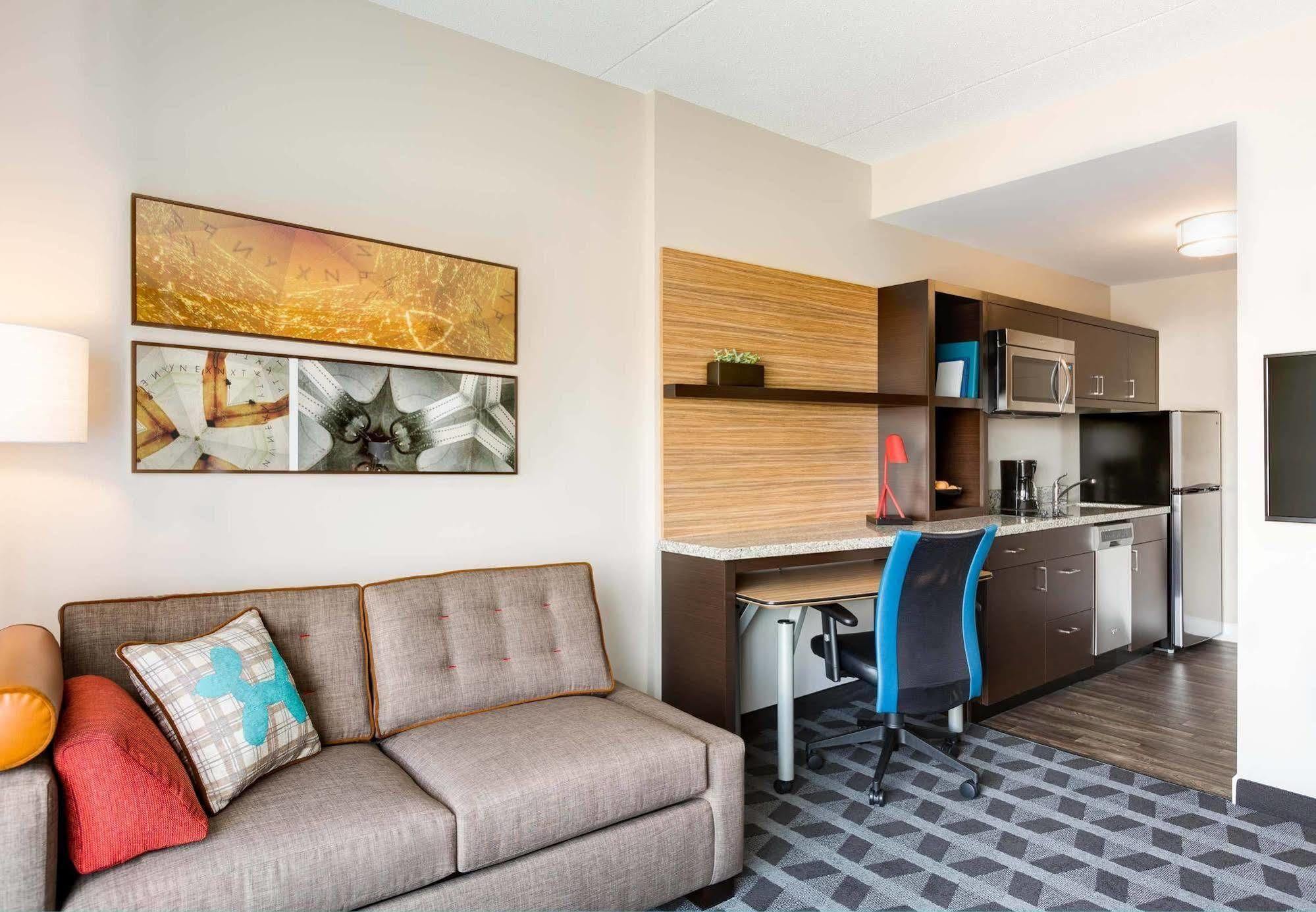 Towneplace Suites By Marriott אלטונה מראה חיצוני תמונה